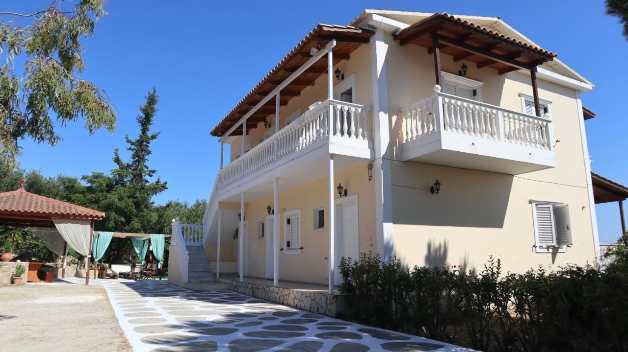Patronis Studios Ammoudi Dış mekan fotoğraf