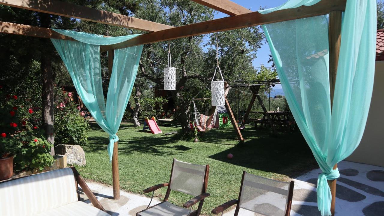 Patronis Studios Ammoudi Dış mekan fotoğraf