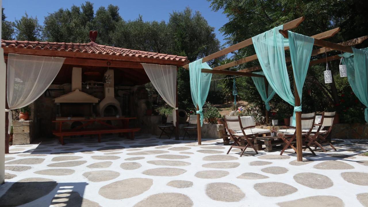 Patronis Studios Ammoudi Dış mekan fotoğraf